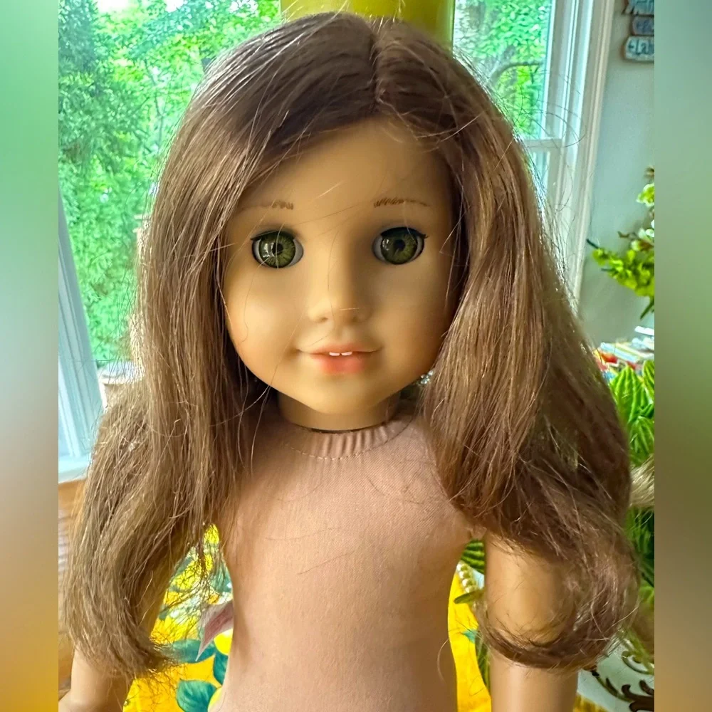 American Girl Rebecca Brown Hair/Hazel Eyes w/Pierced Ears VGUC